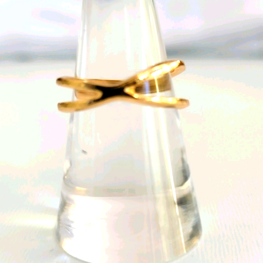 Vintage Gold Looped Infinity Strand Ring Size 7 Women's Jewelry
